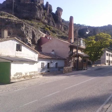 Vut Vivienda De Uso Turistico La Risca Guest House Molinos de Papel Luaran gambar