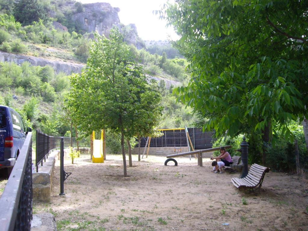 Vut Vivienda De Uso Turistico La Risca Guest House Molinos de Papel Luaran gambar