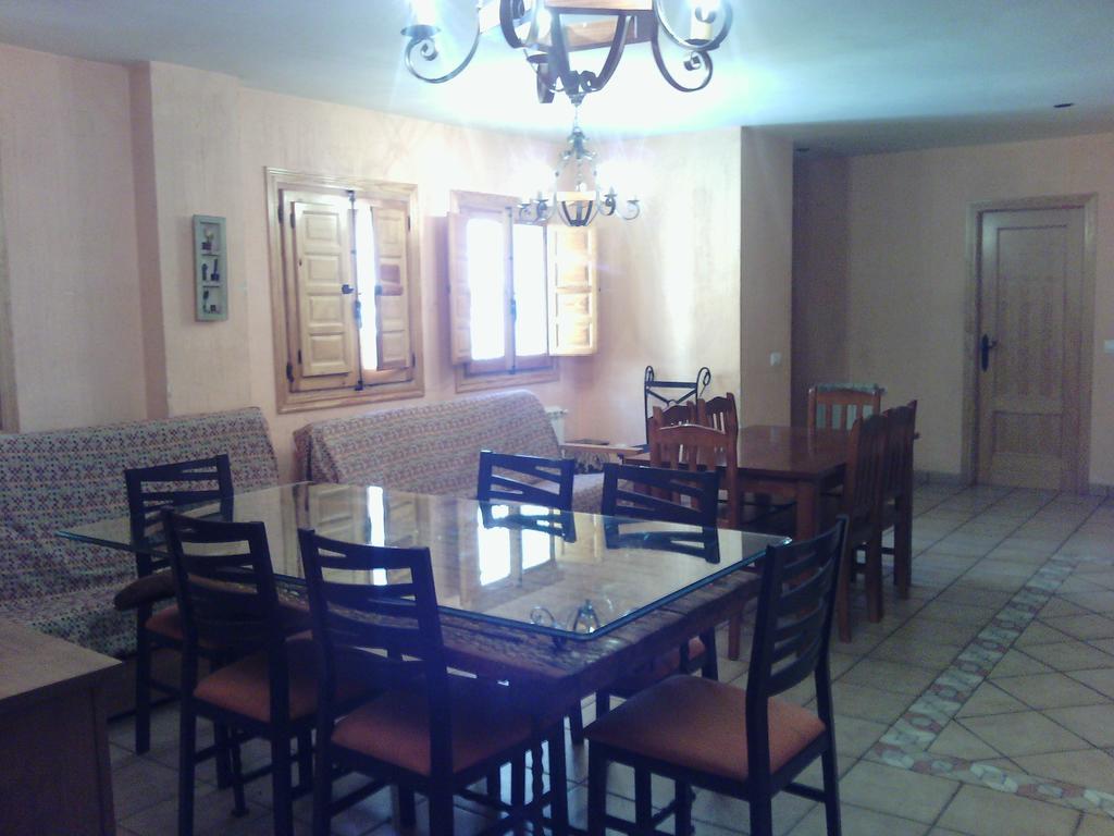 Vut Vivienda De Uso Turistico La Risca Guest House Molinos de Papel Luaran gambar