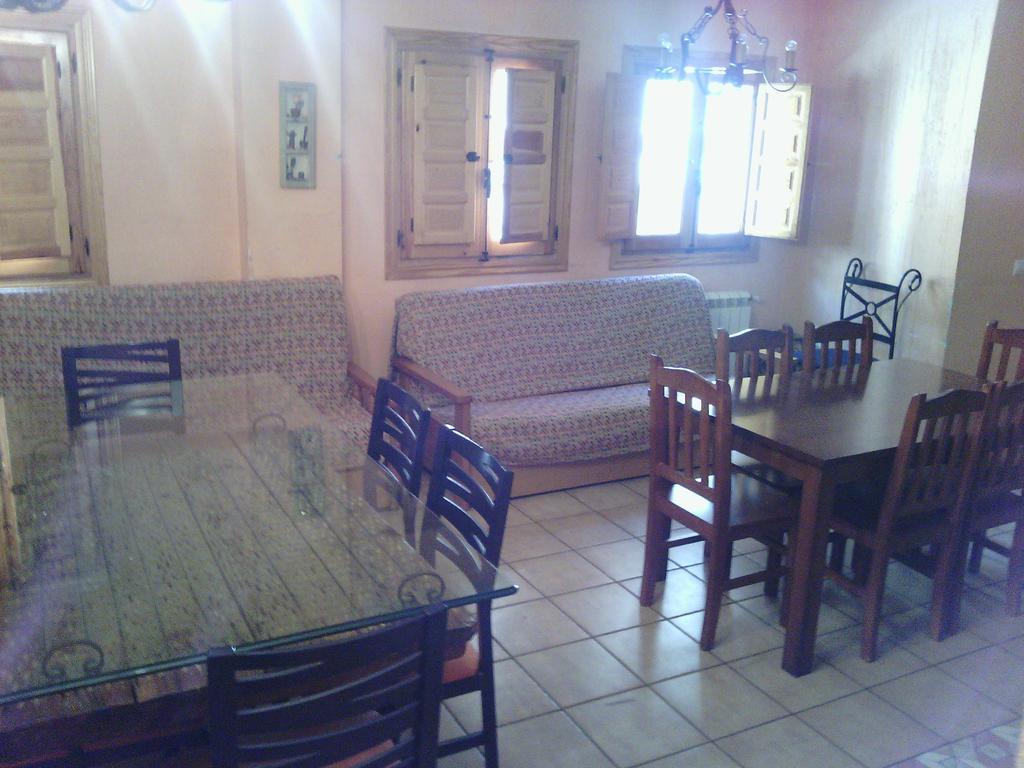 Vut Vivienda De Uso Turistico La Risca Guest House Molinos de Papel Luaran gambar