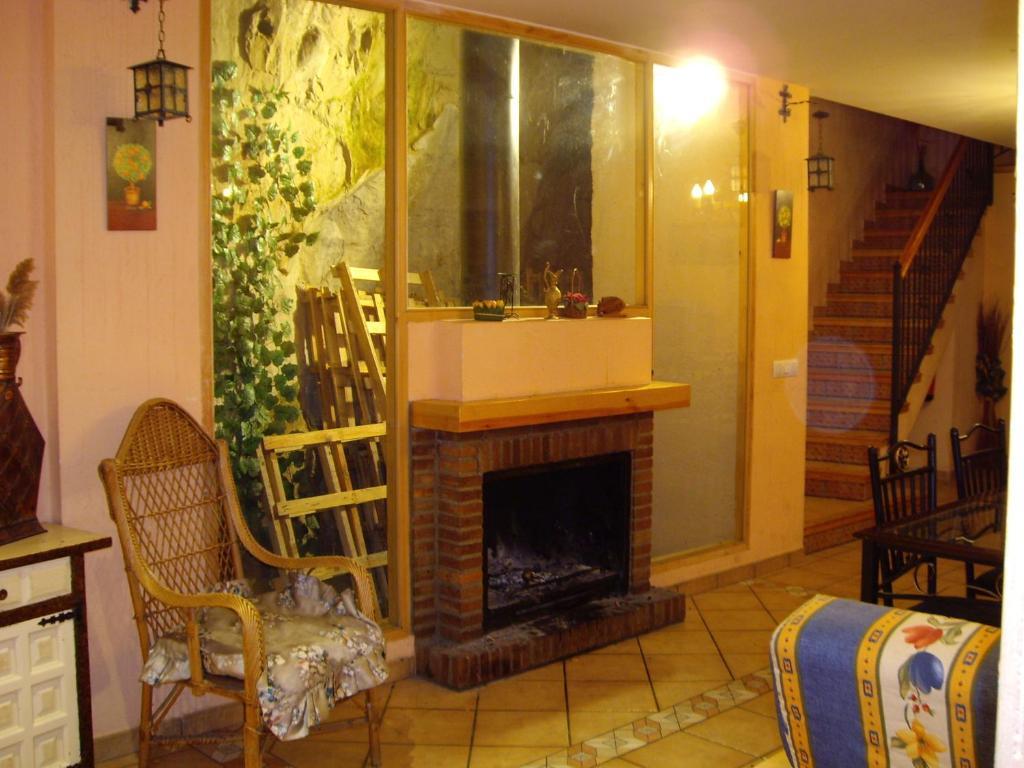 Vut Vivienda De Uso Turistico La Risca Guest House Molinos de Papel Luaran gambar
