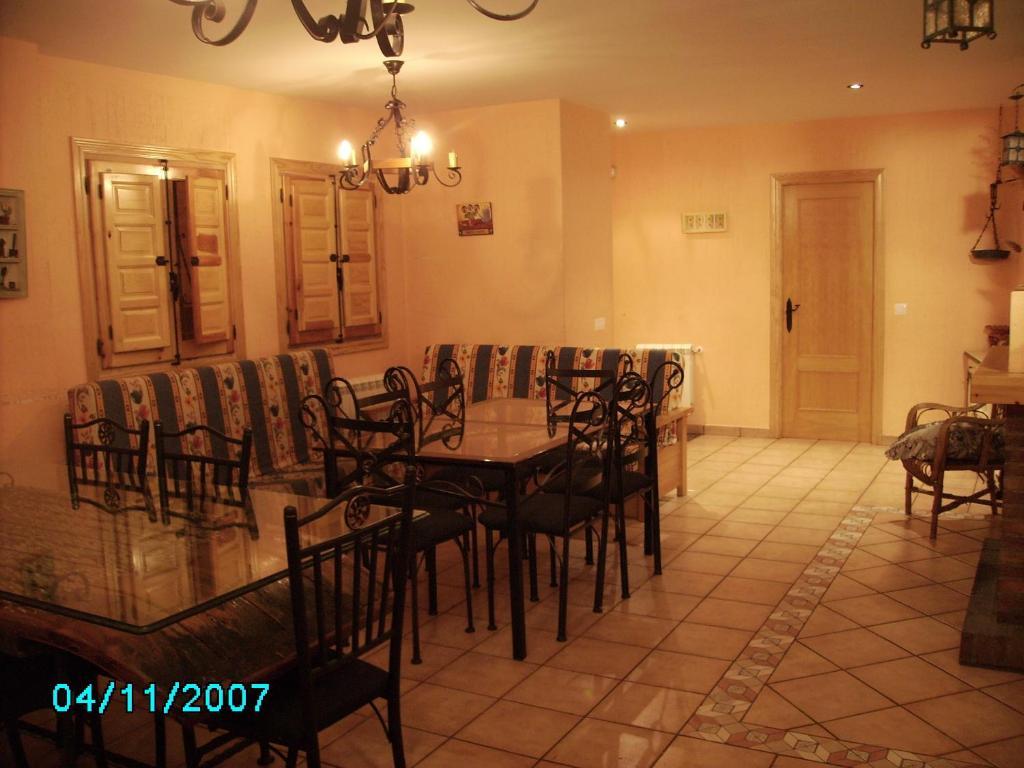 Vut Vivienda De Uso Turistico La Risca Guest House Molinos de Papel Luaran gambar