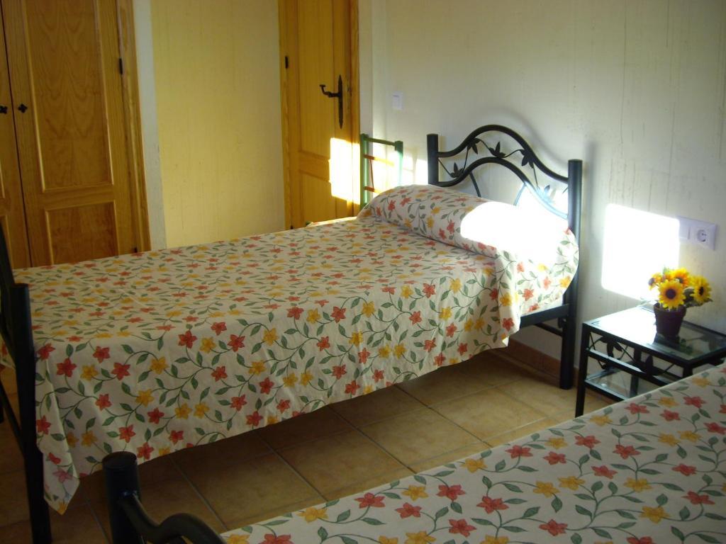 Vut Vivienda De Uso Turistico La Risca Guest House Molinos de Papel Luaran gambar